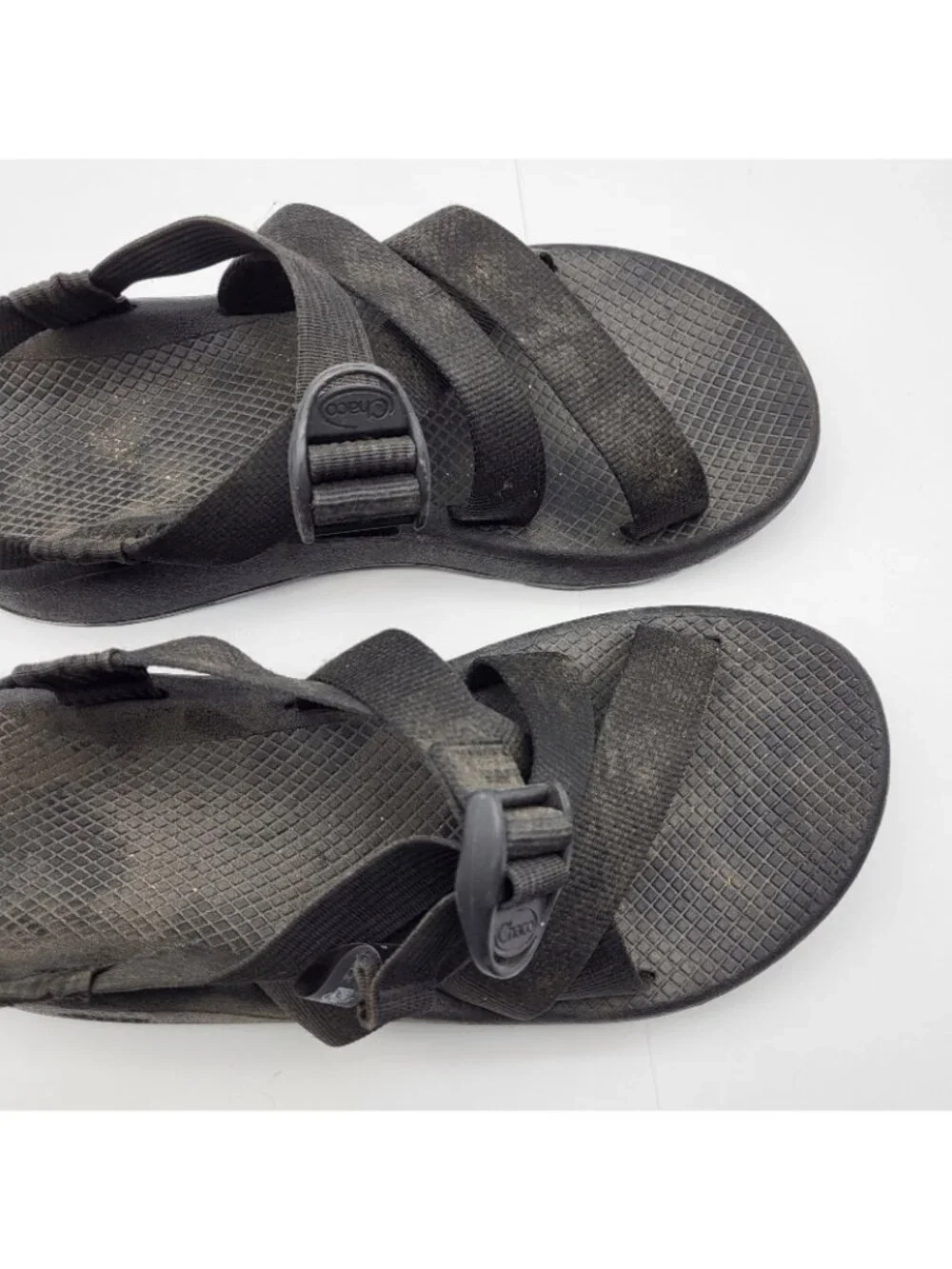 Chaco Sandals Men’s SZ 10 Black Sport Hiking Walking River Outdoor Gorpcore